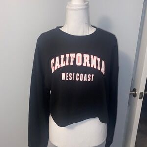 Cropped Black Long‎ Sleeve